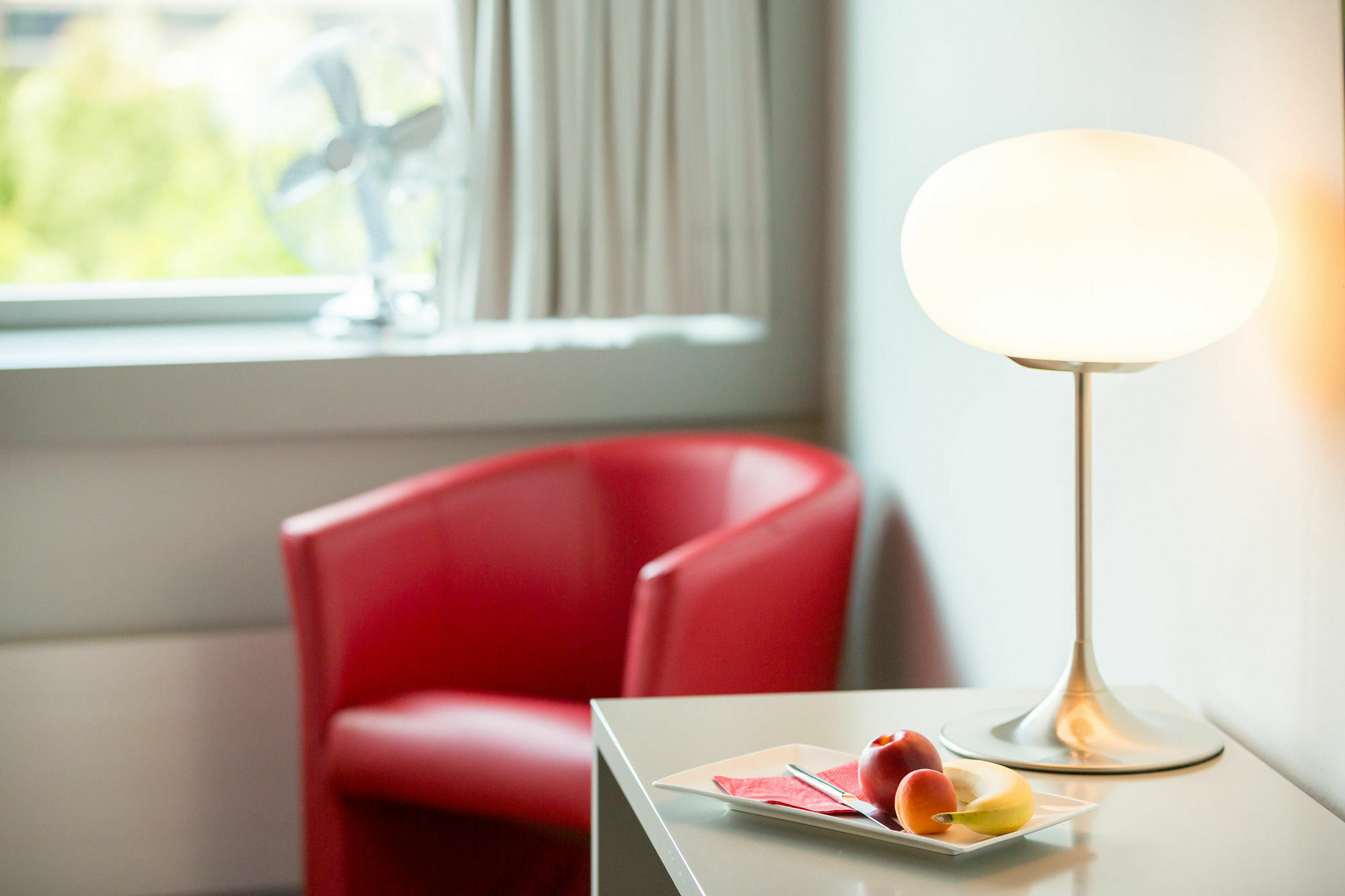 Dasbreitehotel Am Rhein Базел Екстериор снимка